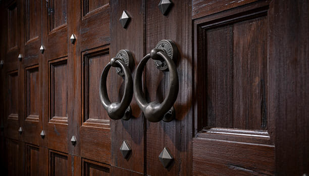 Clavos-and-knockers-hardware Clavos and knockers hardware