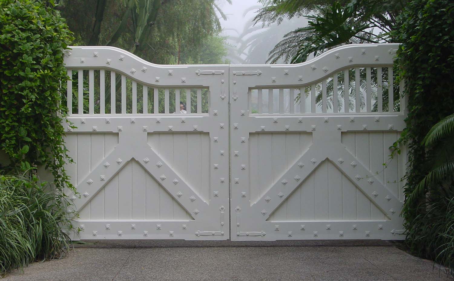 Drive Gates